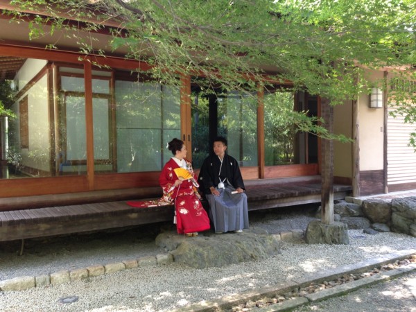 しょうざんの日本庭園での和装前撮り